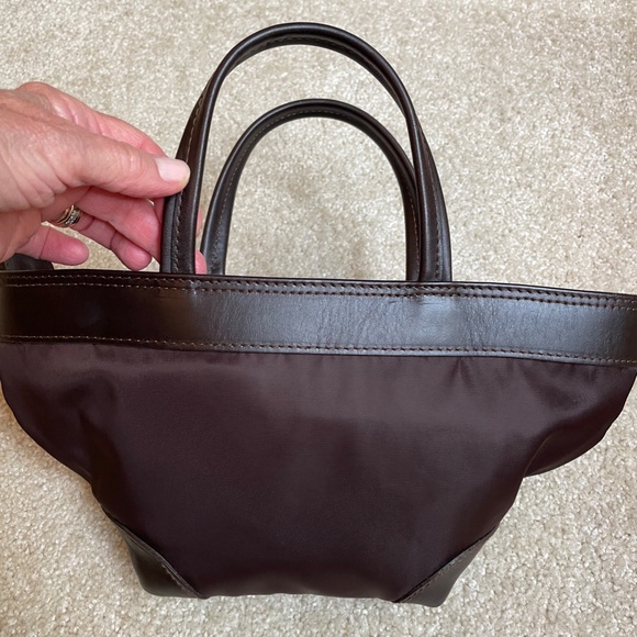 Beautiful Vintage Dark Brown Furla Handbag made in Italy - Picture 8 of 13